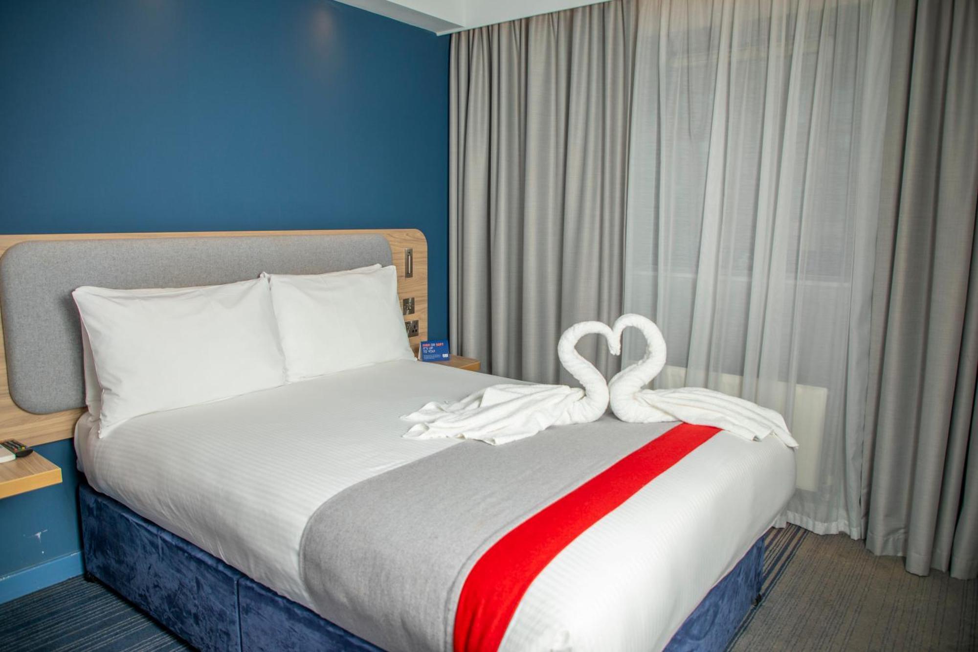 Holiday Inn Express Royal Docks By Ihg London Eksteriør bilde