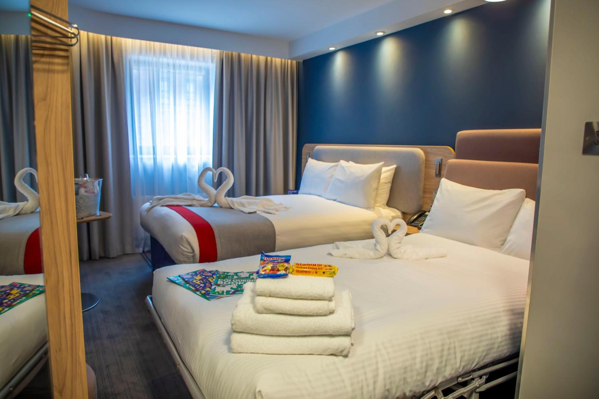 Holiday Inn Express Royal Docks By Ihg London Eksteriør bilde
