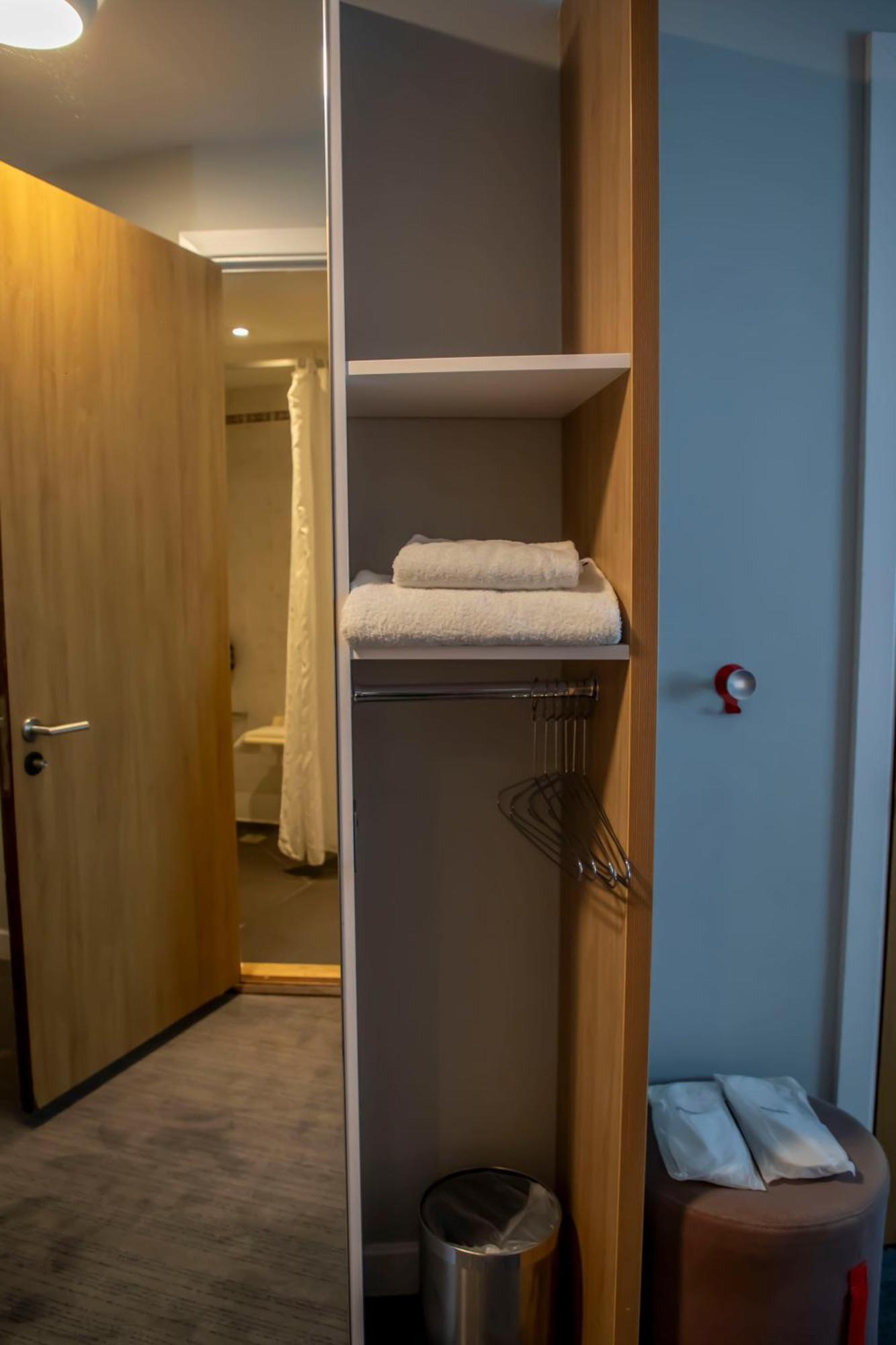 Holiday Inn Express Royal Docks By Ihg London Eksteriør bilde